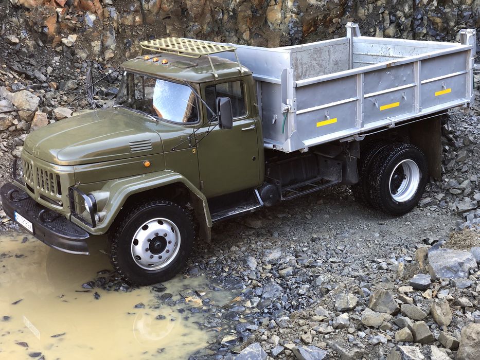 Вантажні перевезення зіл, самосвал( пісок,щебнь, відсів, глина,камінь)