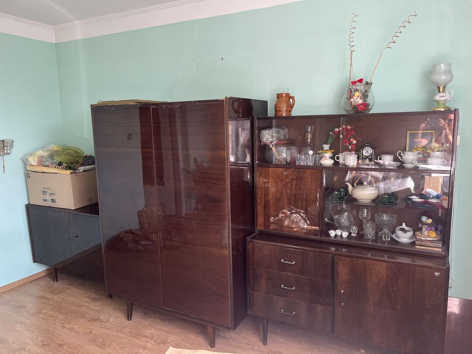 Meblościanka prl meble do renowacji wysoki połysk szafa komoda kredens