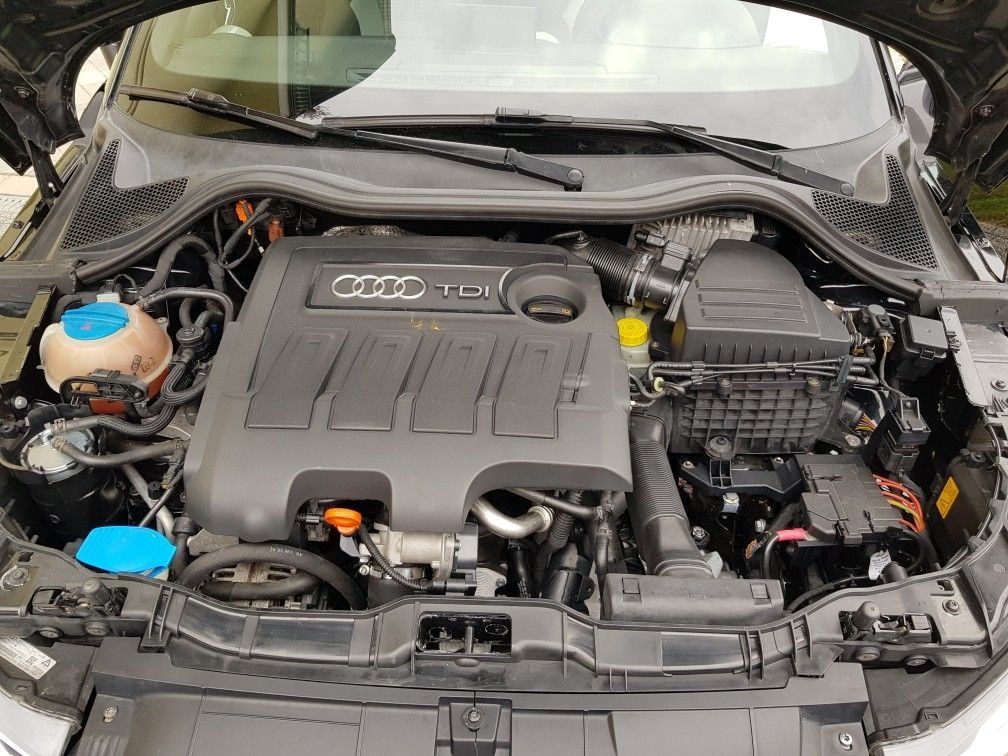 Audi A1 s line 1.6tdi