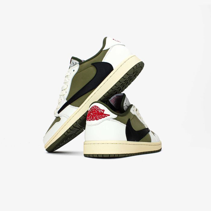 Кроссовки Nike Travis Scott X Jordan 1 Low OG SP Reverse Olive Medium.