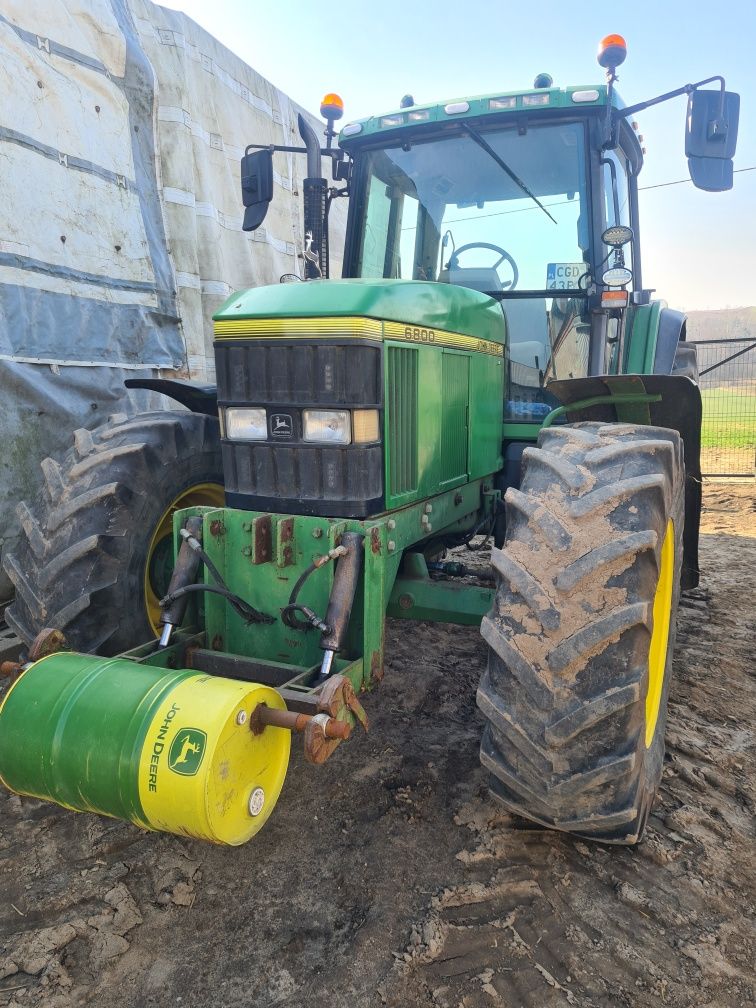 John Deere 6800 /10