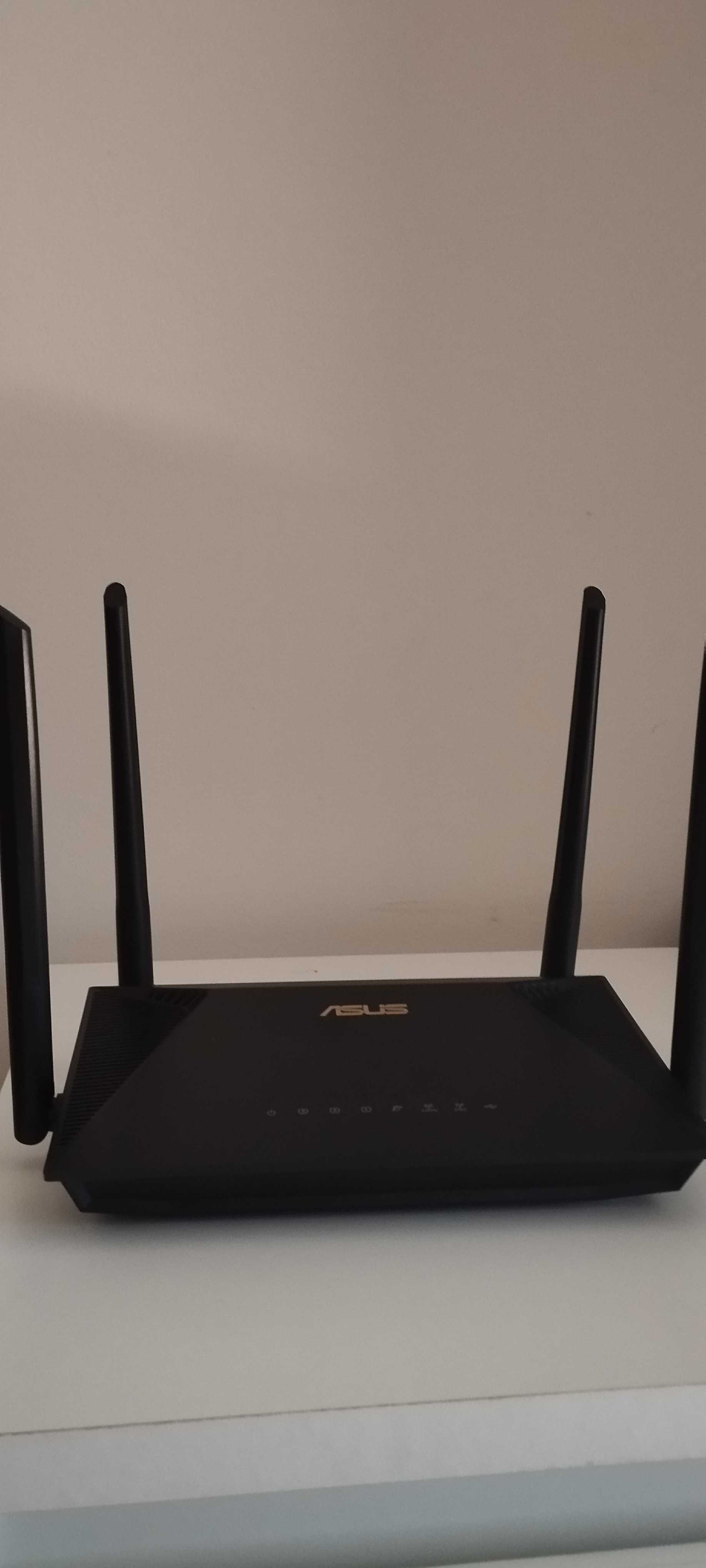 Router ASUS RT-AX1 1800U