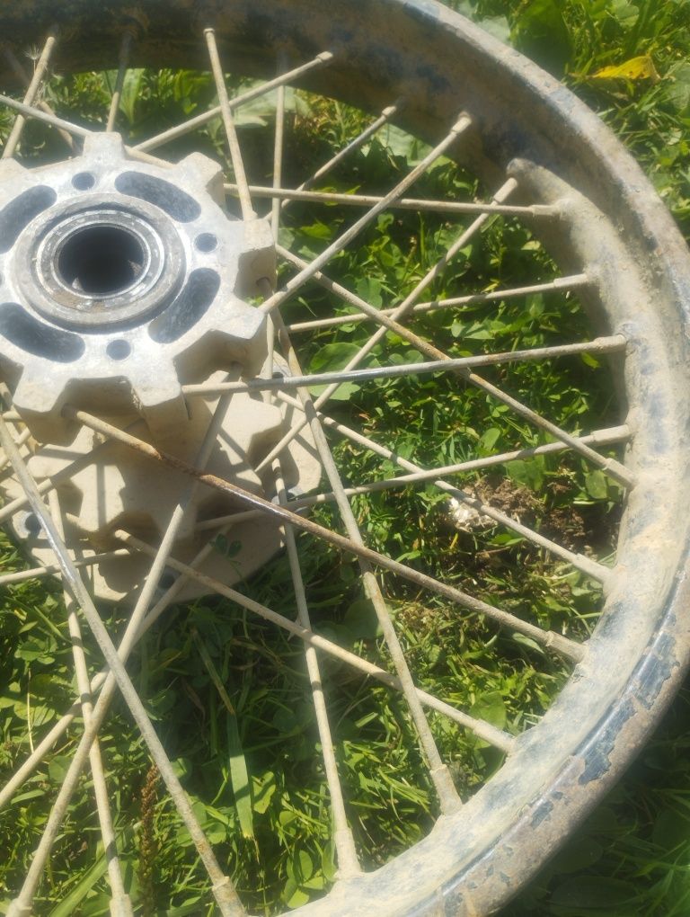 Продам шпиці crdx 200 (16-заднє)