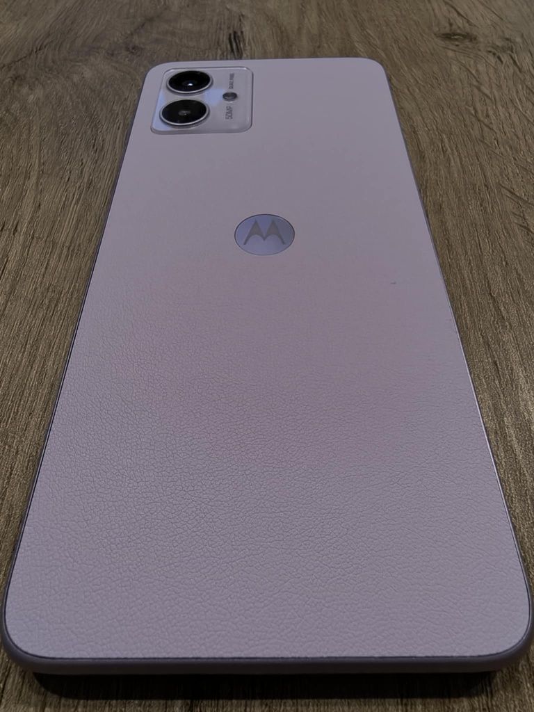 Nowa, blado różowa Motorola g14, 4/128 GB
