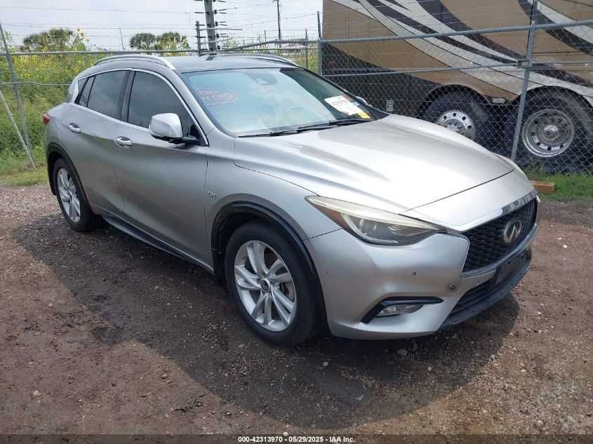 Разборка INFINITI QX30 Комплект:Телевизор+дистроник+капот+фары+бампер