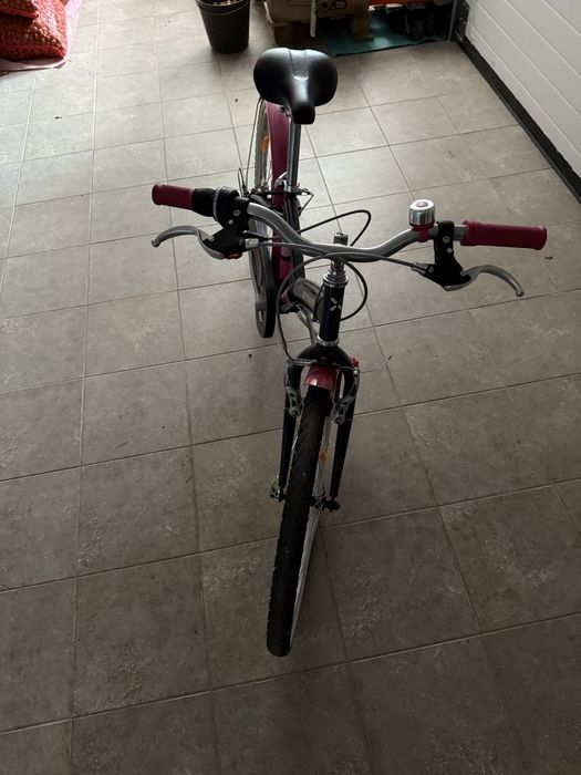 Bicicleta menina