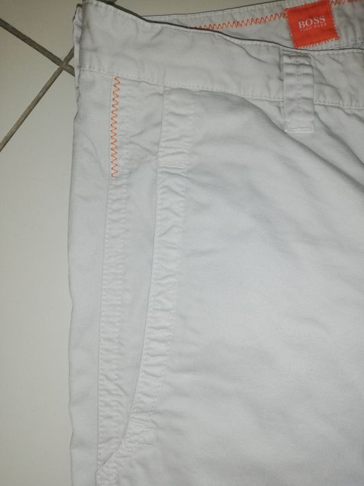 Calça estilo chino Hugo Boss Orange T-48