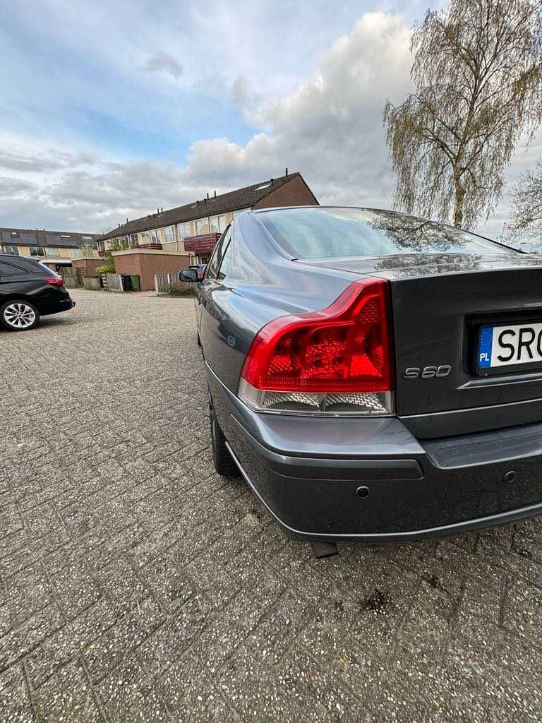 Volvo S60 2.4d 126KM, bardzo dobry stan