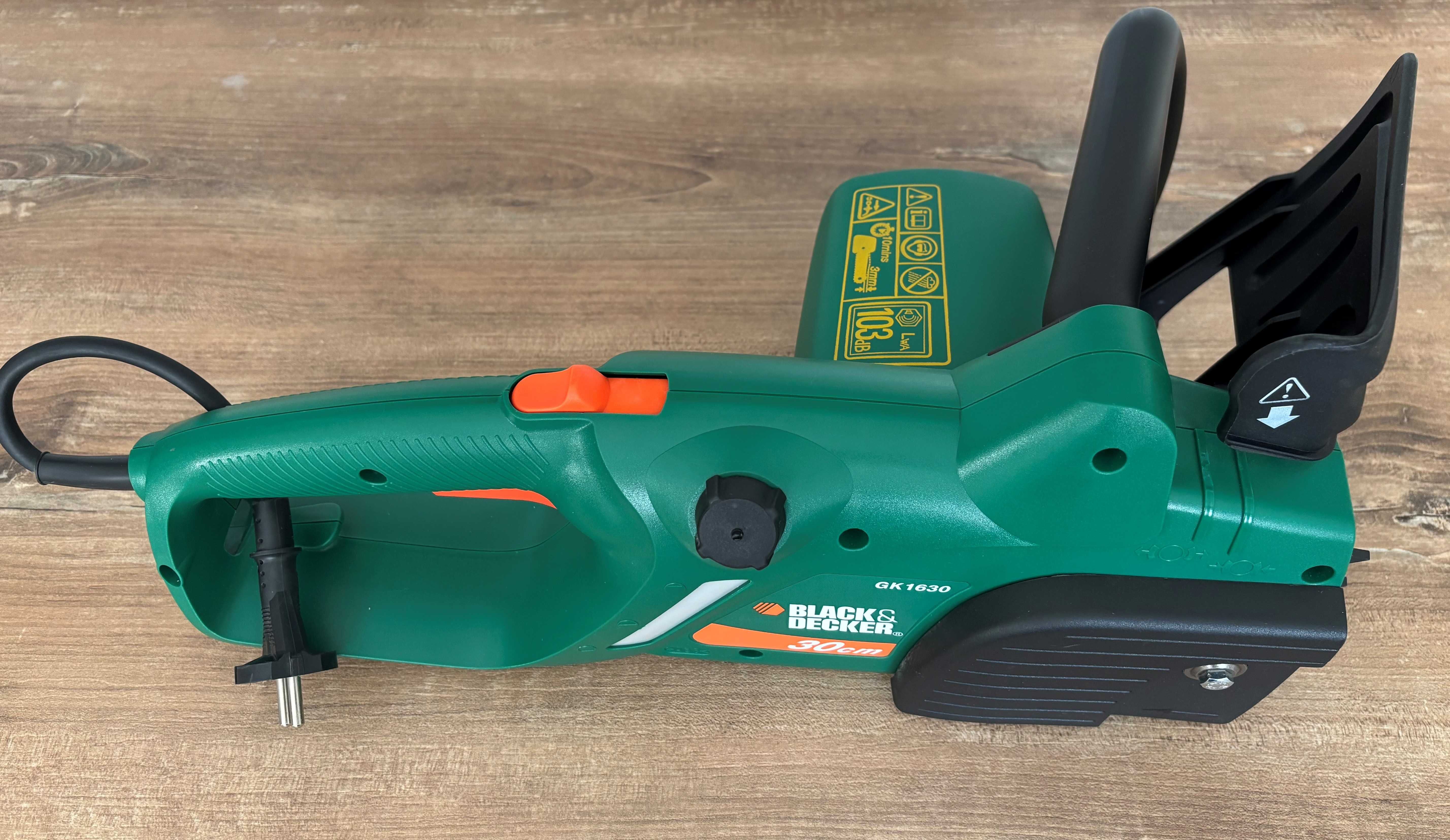Black&Decker GK1630  1600W - elektryczna piła, pilarka łańcuchowa-nowa