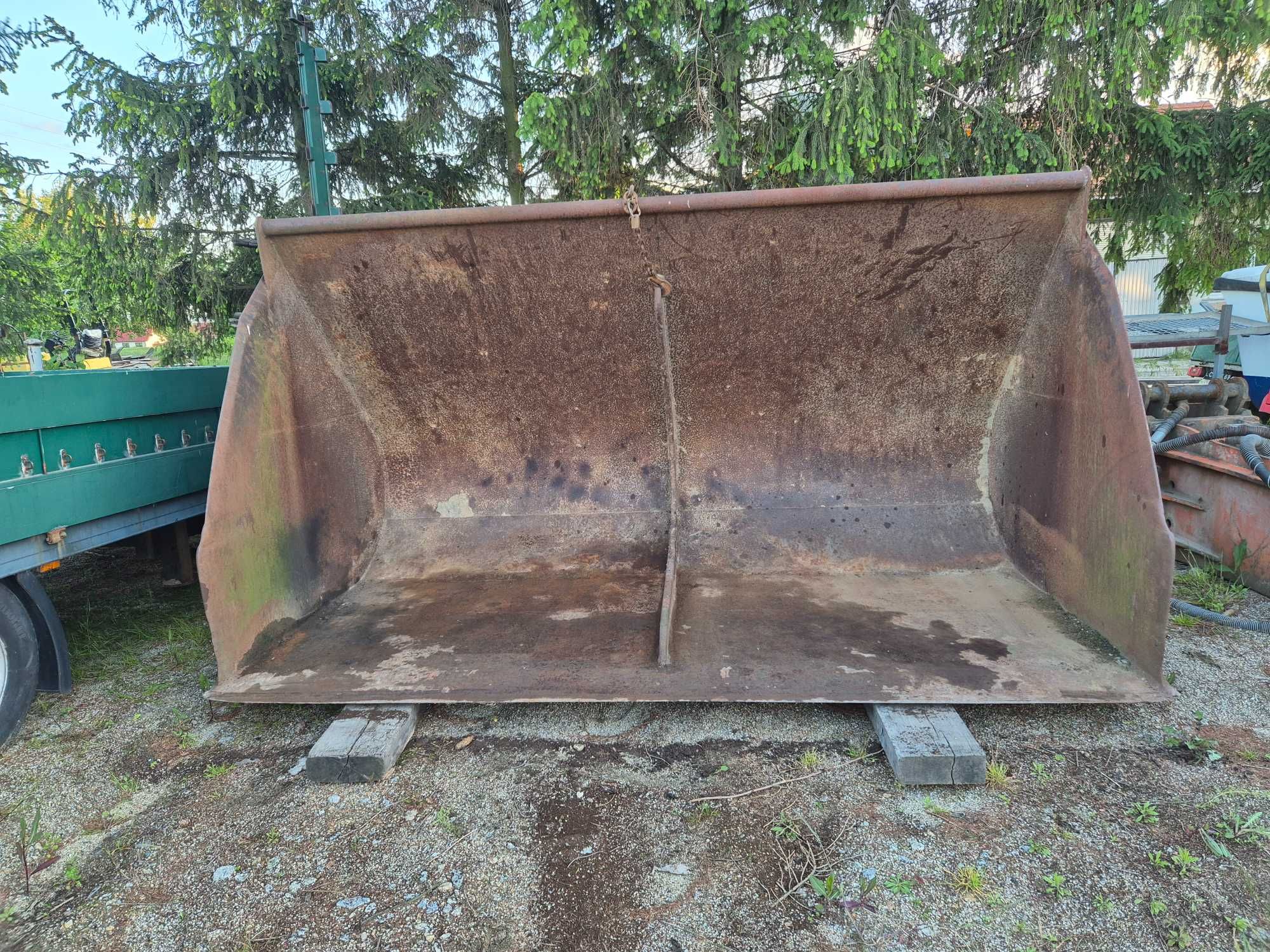 Volvo L180E L220 E łyżka.