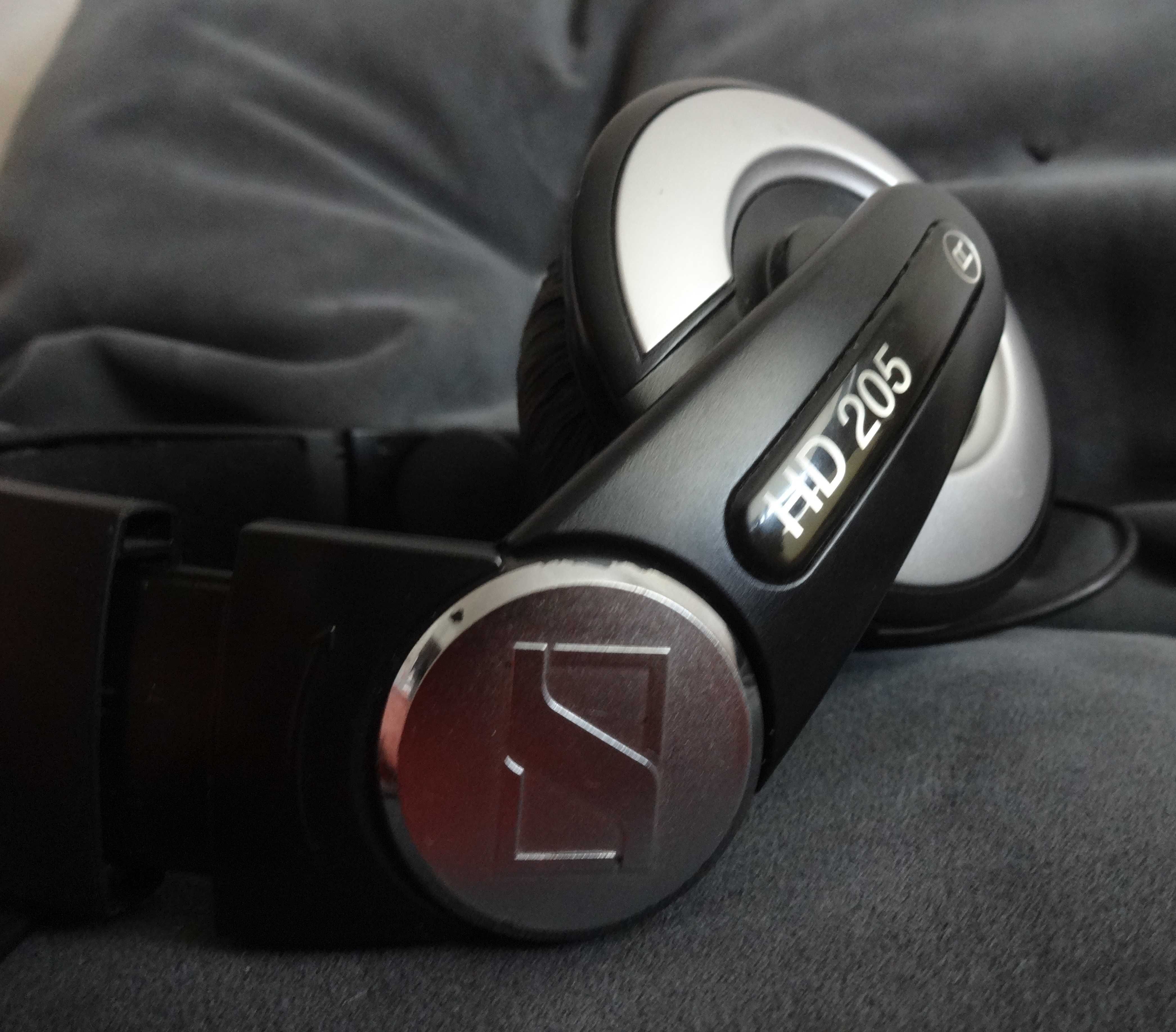 Sennheiser hd 205- dla DJ-ów (uchylana słuchawka), bas poniżej 20 Hz