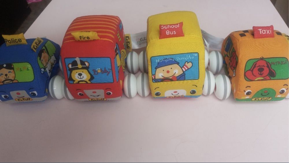 Розвиваючий набір М'які машинки (4 шт) від Melissa & Doug