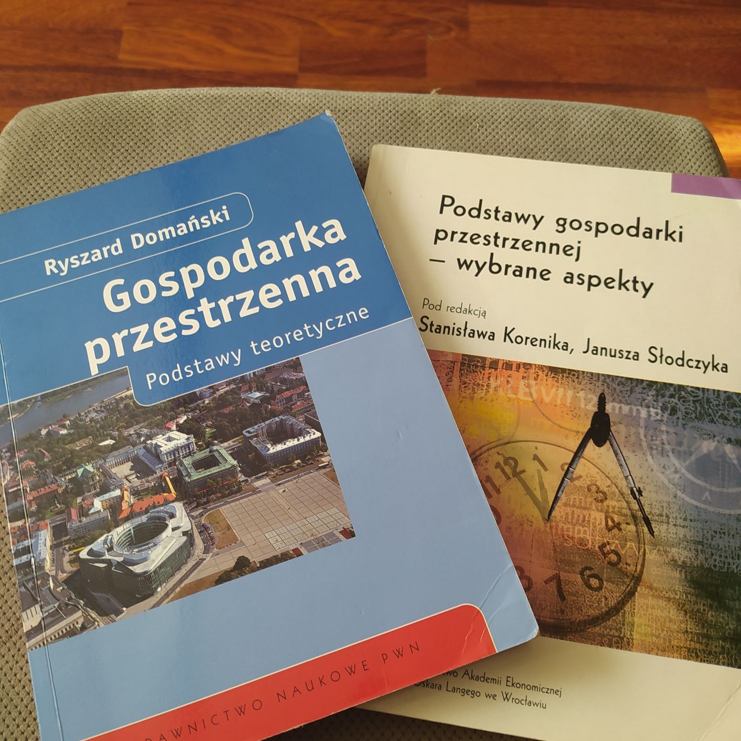 Gospodarka przestrzenna i Podstawy gospodarki przestrzennej