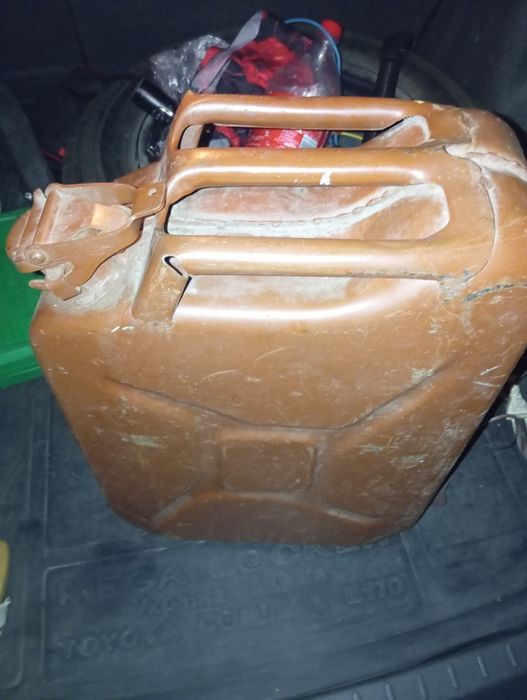 Канистра 20 литров