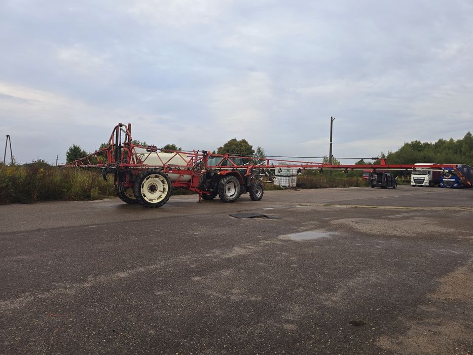 Opryskiwacz Kuhn Nodet 24m 3000L własna hydraulika