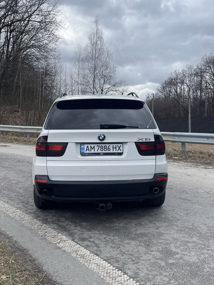 Продам BMW X5 3.0 газ/бензин