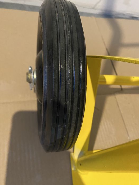 Тележка, тачка , кравчучка грузовая, не отправляю