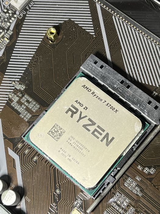 Processador AMD Ryzen 7 5700x AM4