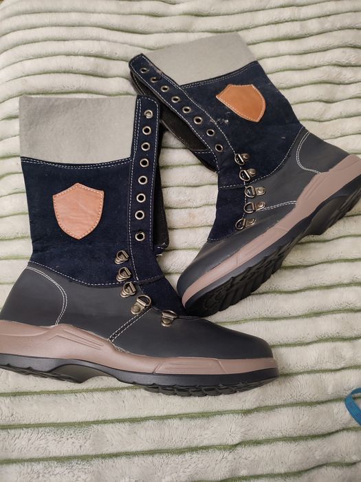 Чоботи черевики можливо для верхової їзди стан нових