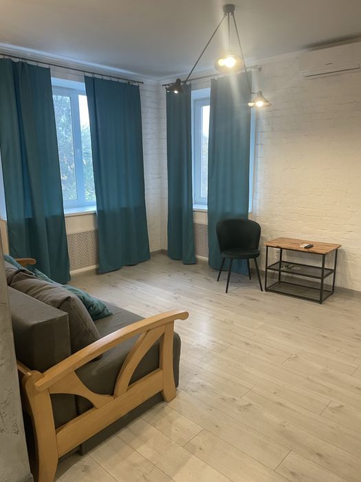 Оренда 1 кімнатної квартири на Соцмісті