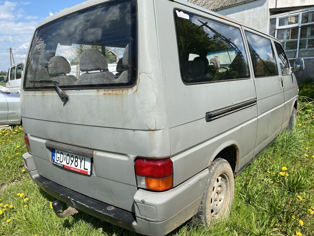 Volkswagen T4 Caravelle long 1.9