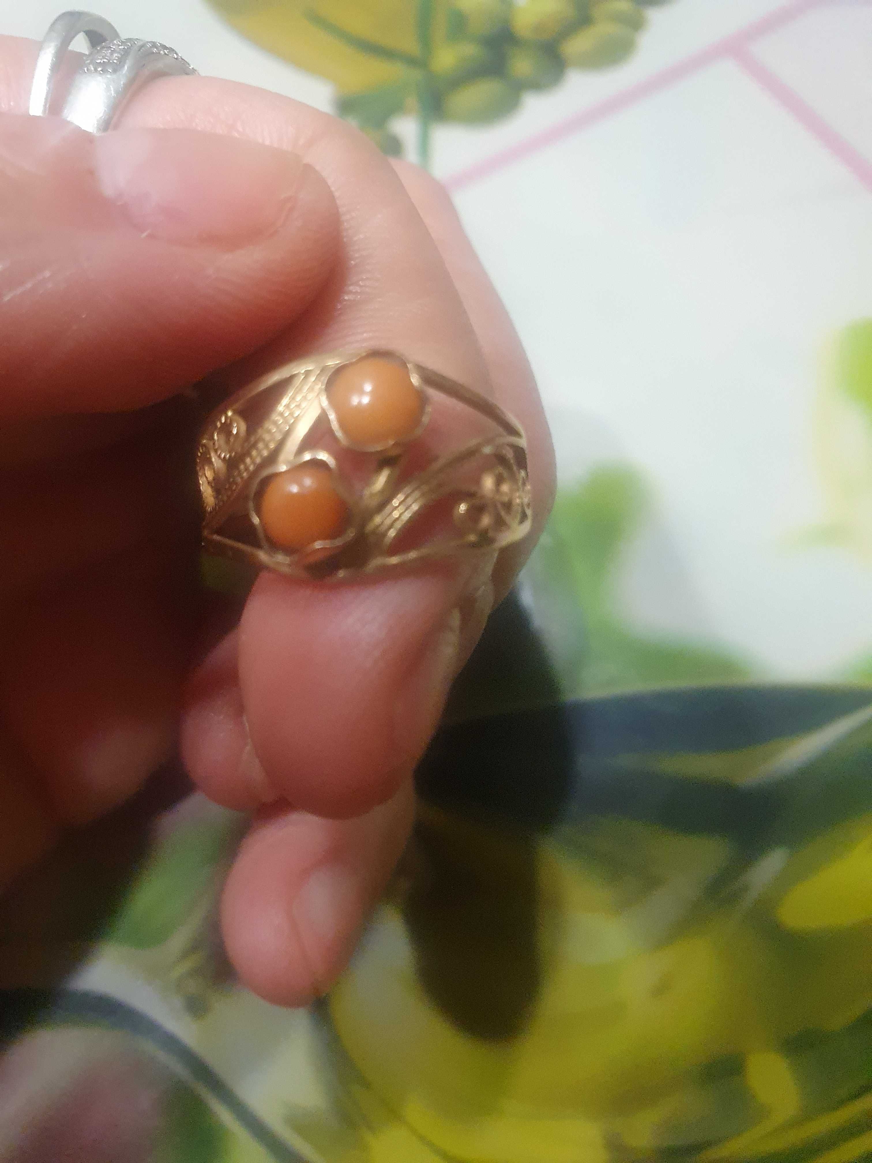 Złoty pierścionek prl , proba 585