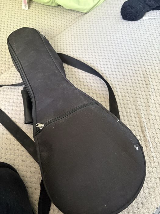 Ukulele Makala MK-C