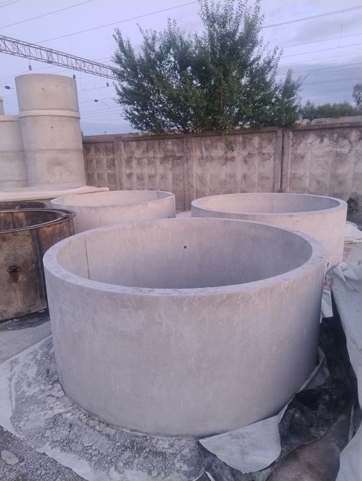 Бетоні кільця, кришки ,люки + доставка маніпулятором Хмельницький