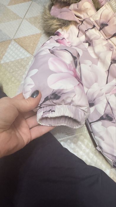 Продам зимний комбинезон lene на девочку