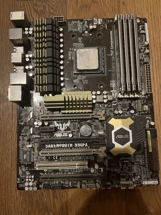 Zestaw komputerowy Asus sabertooth 990fx