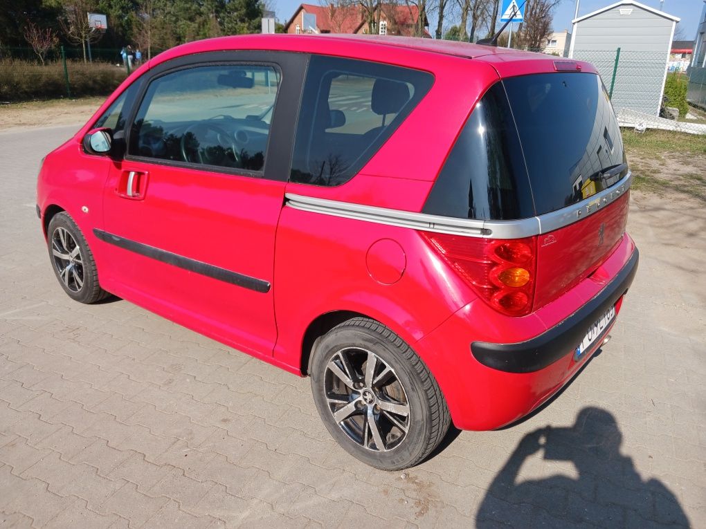 Peugeot 1007 1.4 benzyna 2006 rok