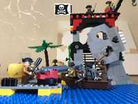 Лего пираты База відбудована реставрована Lego 6279 skull island