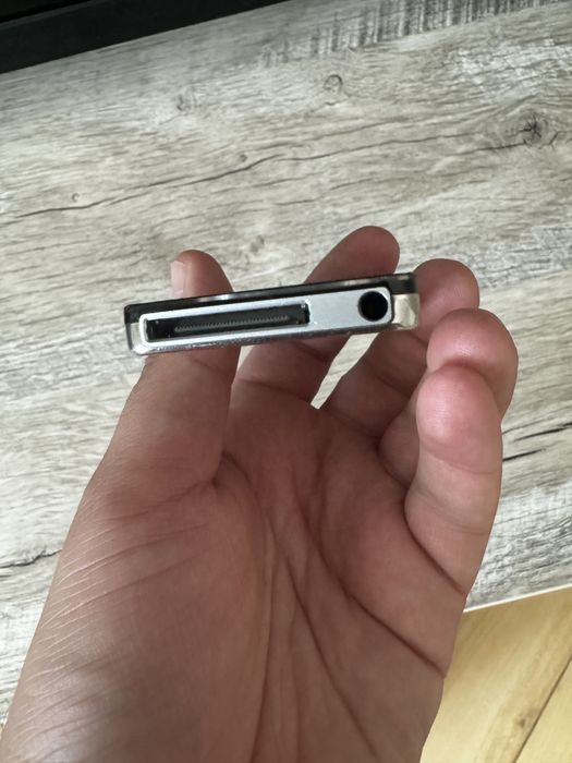 Ipod nano 1 4 gb A1137