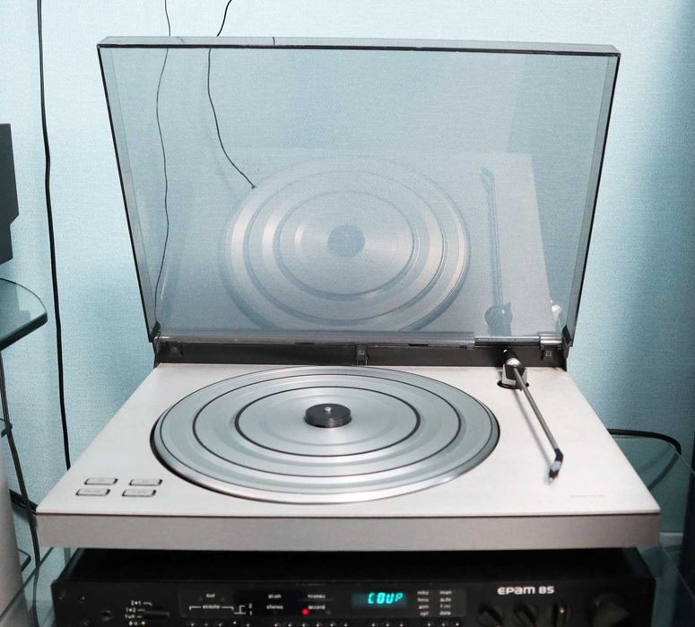 Проигрыватель пластинок Bang olufsen beogram RX Бельгия