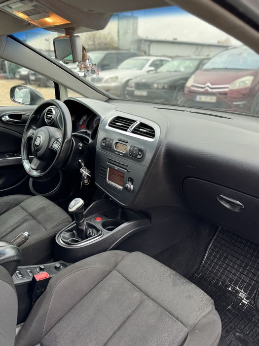 Na Sprzedaż Seat Leon 1.9D/FR/bez rdzy/mapa/zadbany/nowe opony/klima