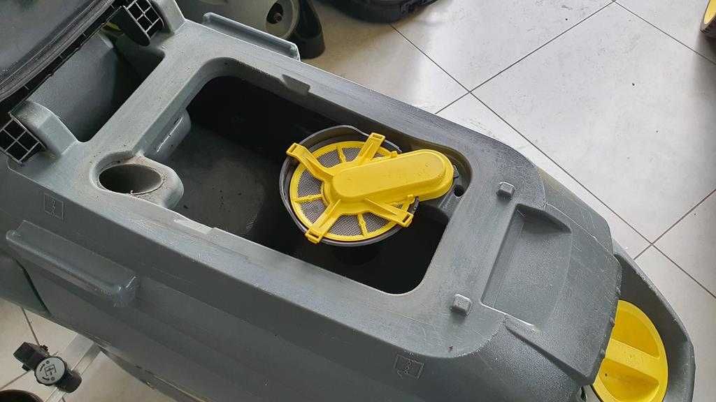 Szorowarka KARCHER BD 43/25 C Bp