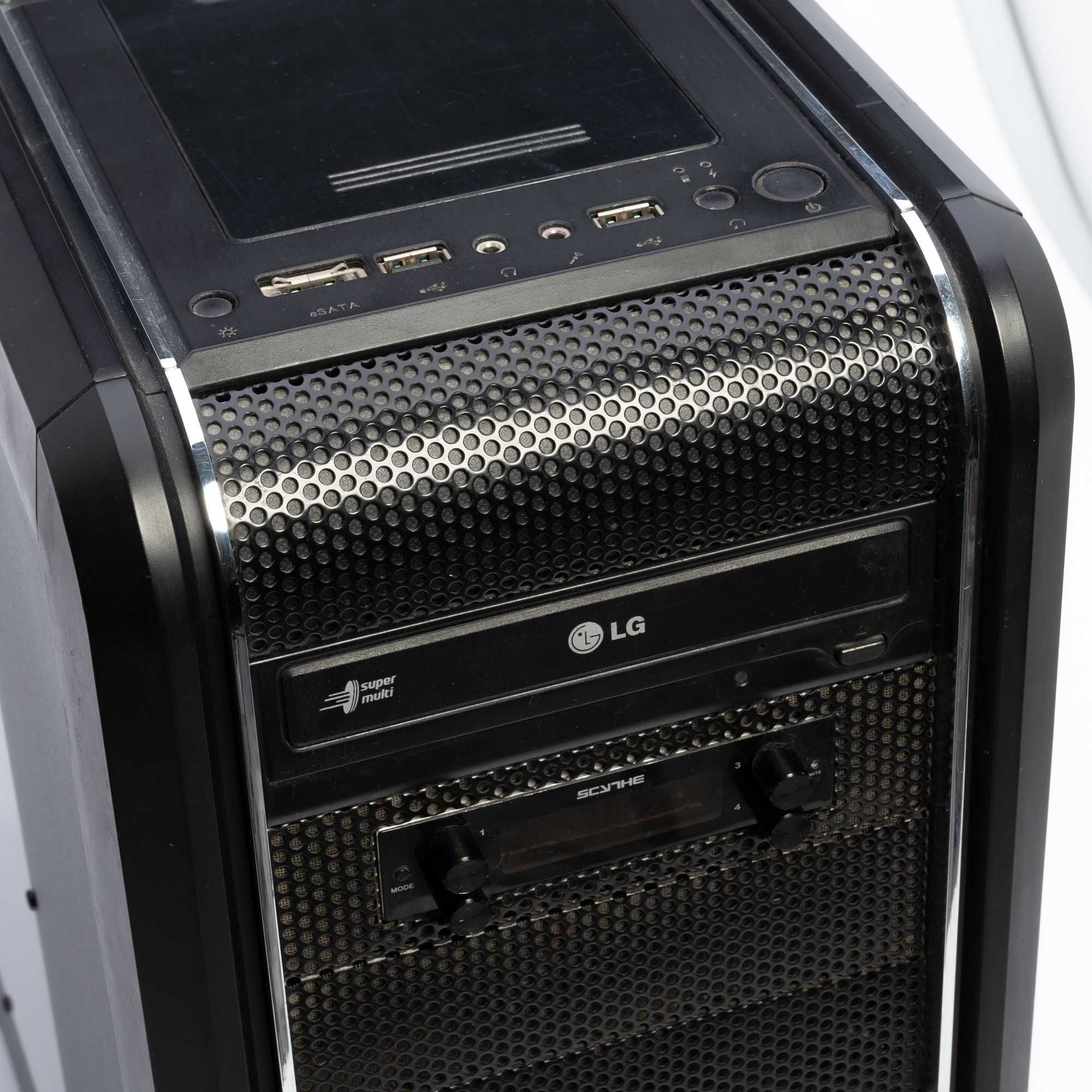 Komputer stacjonarny I7 2700k 12GB RAM SB X-Fi Asus P67 Sabertooth
