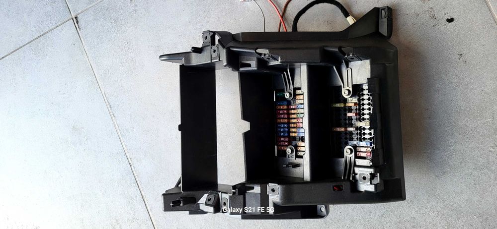 Skrzynka bezpieczników Vw transporter