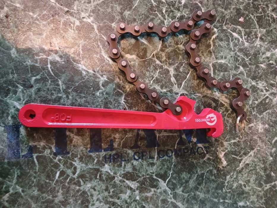 Приблуда для знімання масляного фільтра