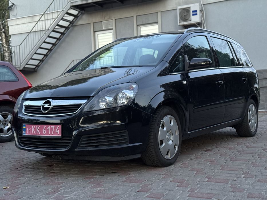 Продам Opel Zafira B свіжо пригнана