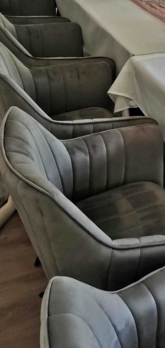 Krzesło tapicerowane obrotowe 180°