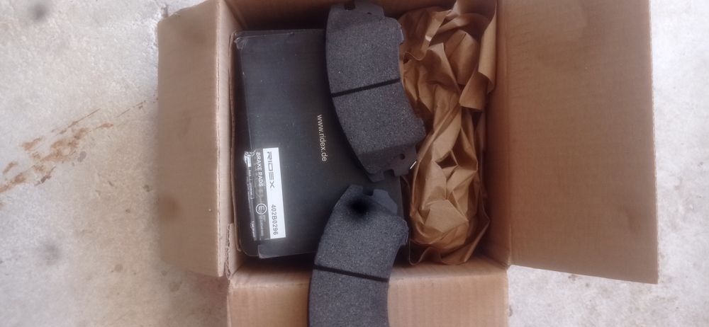 Pastilhas novas Opel Astra