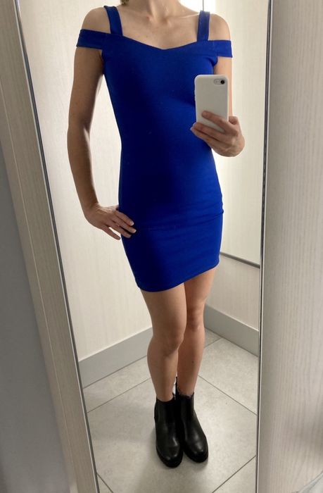 Kobaltowa sukienka xs 34 dopasowana