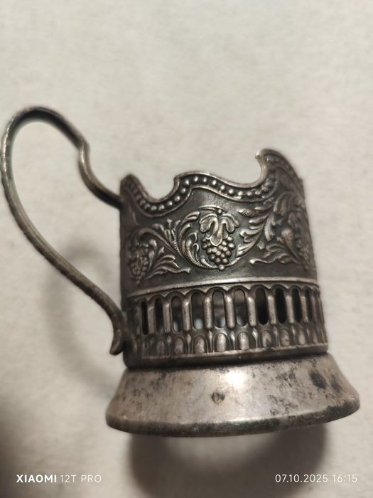 Продам подстаканник космос