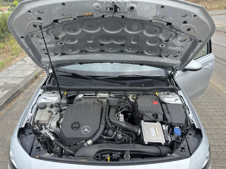Mercedes-Benz A200 AMG Line - 34.000 km Aut. - Nacional