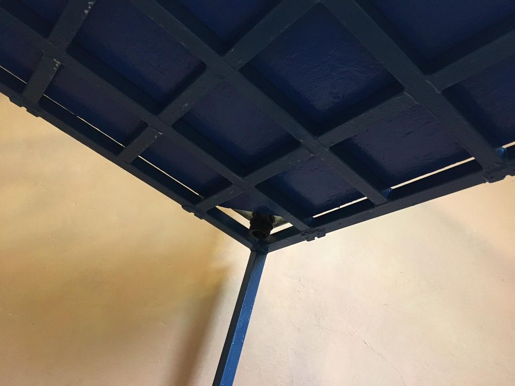 Akwarium duże narożne panoramiczne z podstawą stelażem