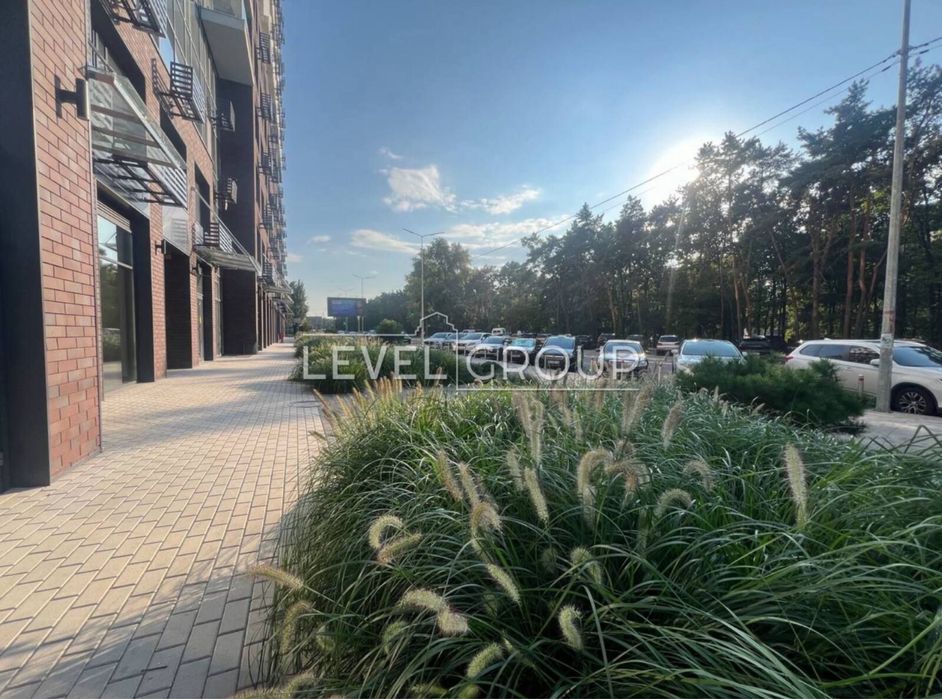 ЖК Новий Автограф Фасад Парк Перемога Ресторан, Магазин, Салон Краси