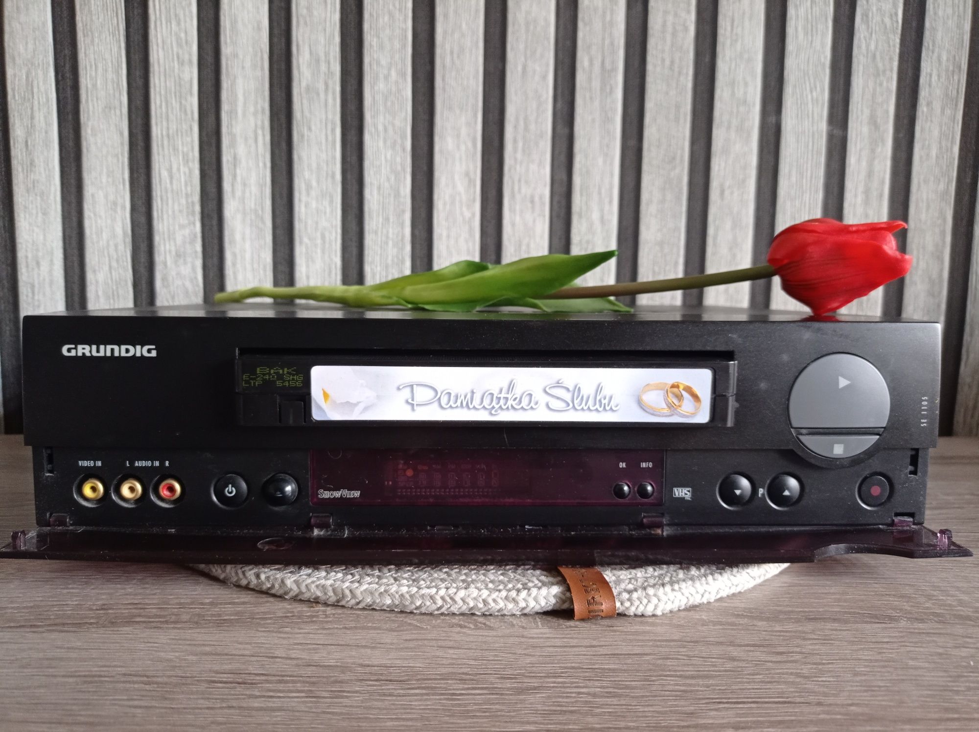 Magnetowid Grundig GMI 2600
