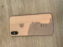Złoty iPhone XS 64GB