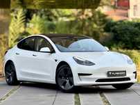 Tesla Model 3 Standard Range Plus RWD